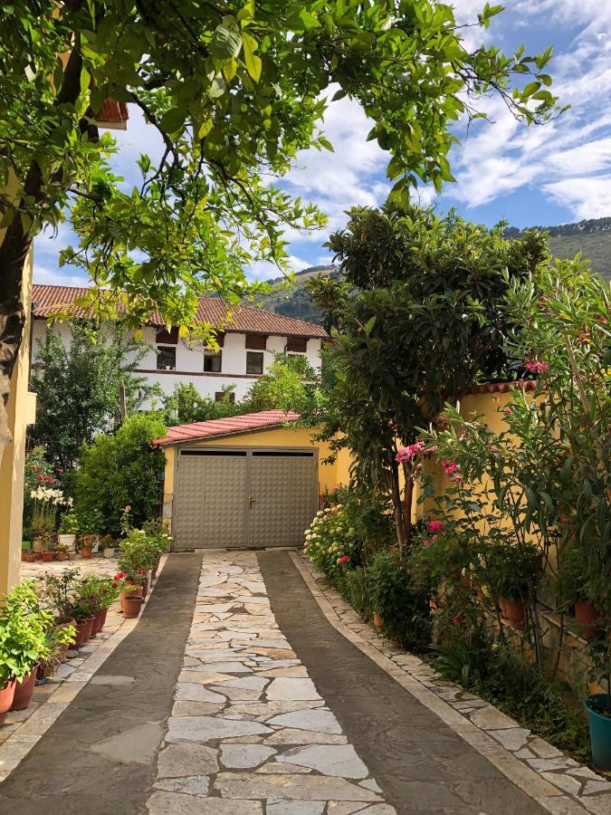 Villa Garden بيرات المظهر الخارجي الصورة